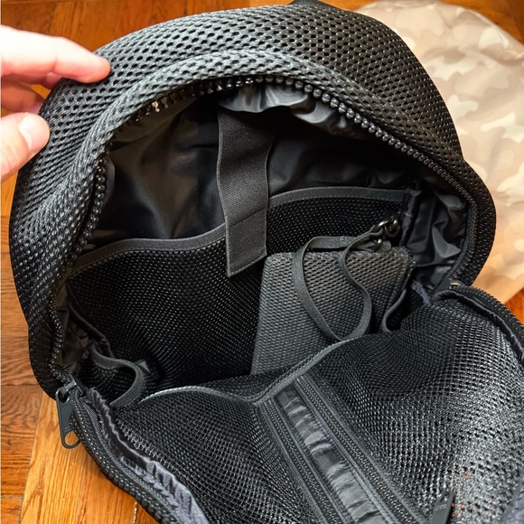 Dagne Dover DAKOTA AIR MESH BACKPACK (Medium) - Picture 6 of 11